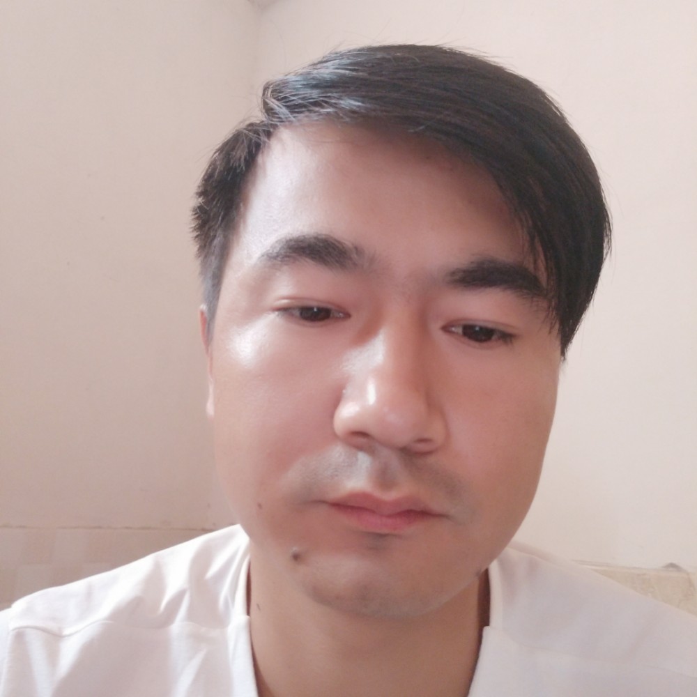 御姐扯迷茫的照片