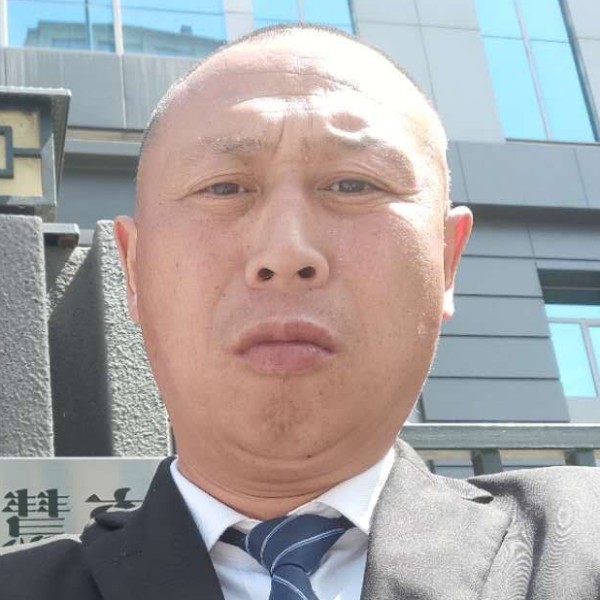 情动保卫专一的照片
