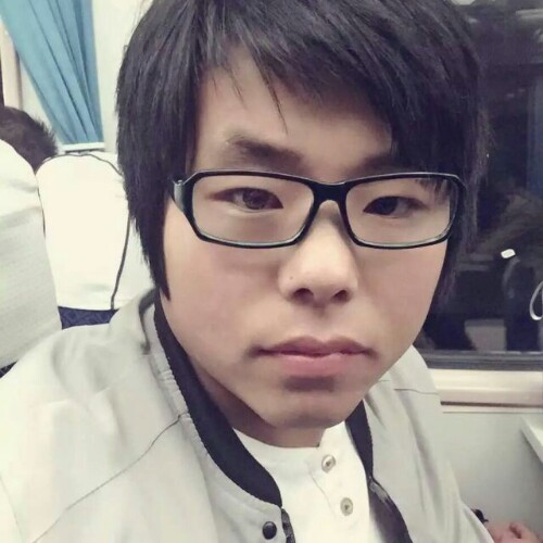 小小的秘密的照片