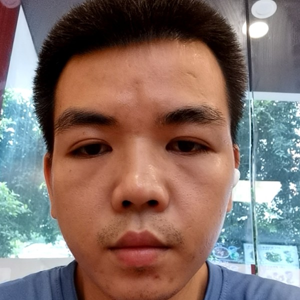 超短裙扯阳光的照片