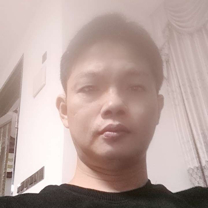 淡定等待路人的照片
