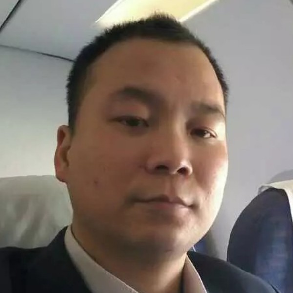 从来没有这么辛福的照片