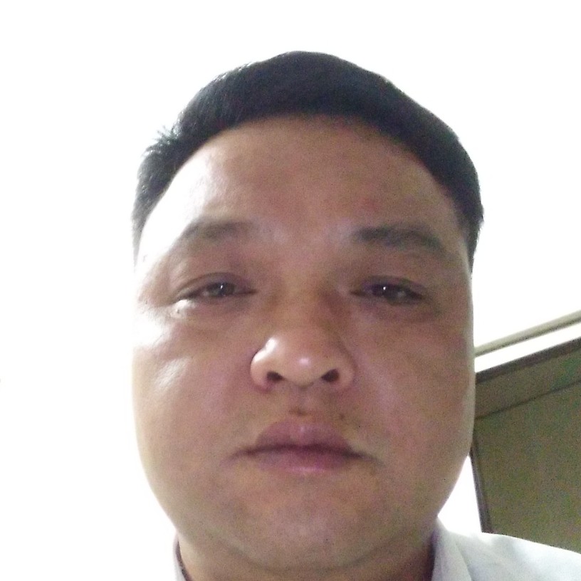 黄正武的照片