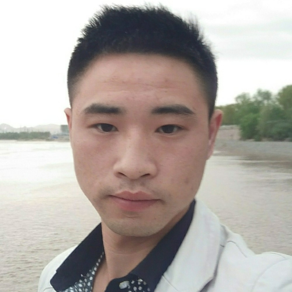 孤心瑶遥的照片
