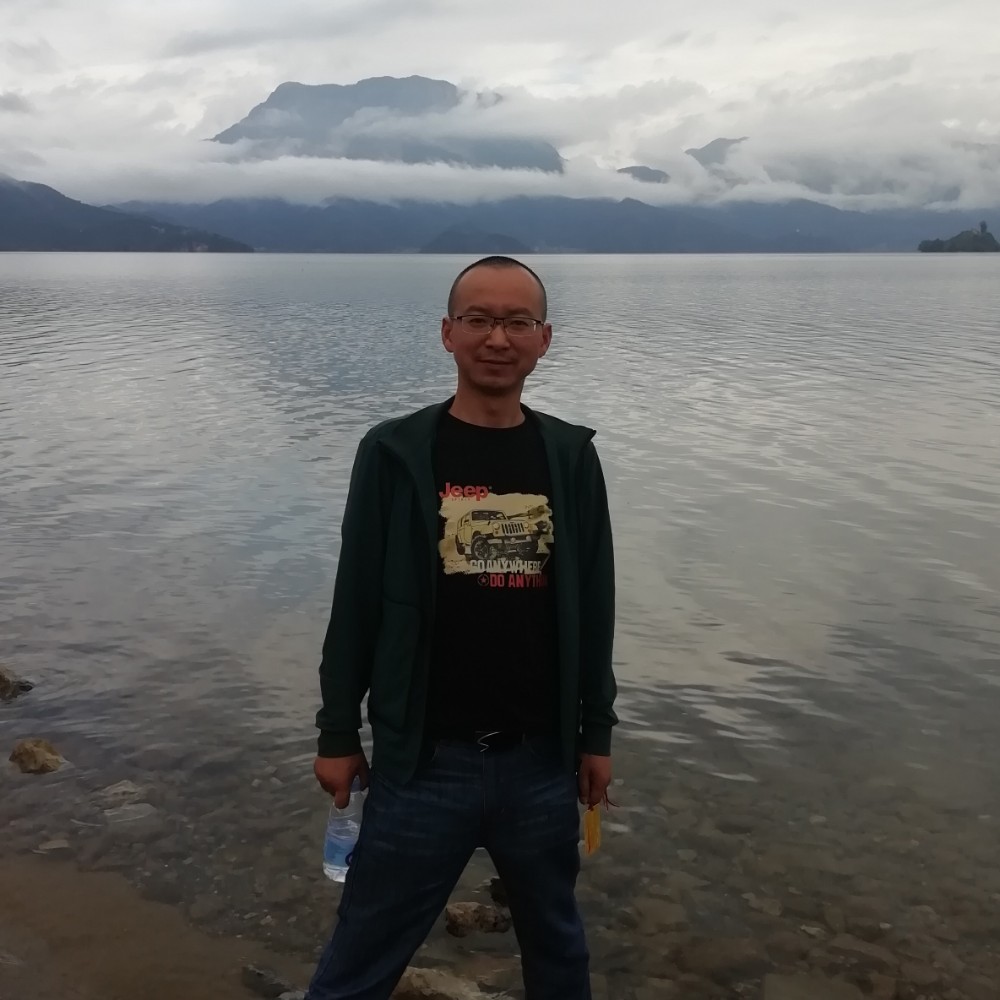 贤伟书记的照片