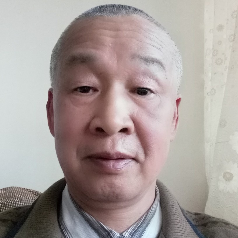 日月亮不过心亮的照片