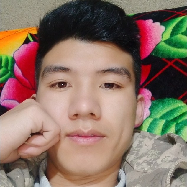 我是农村搬砖人的照片