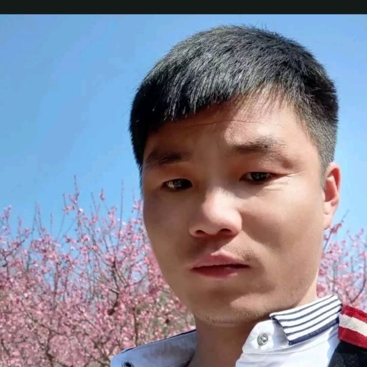冯显英的照片