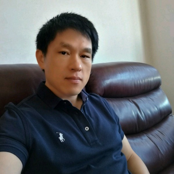 碧水清泉的照片