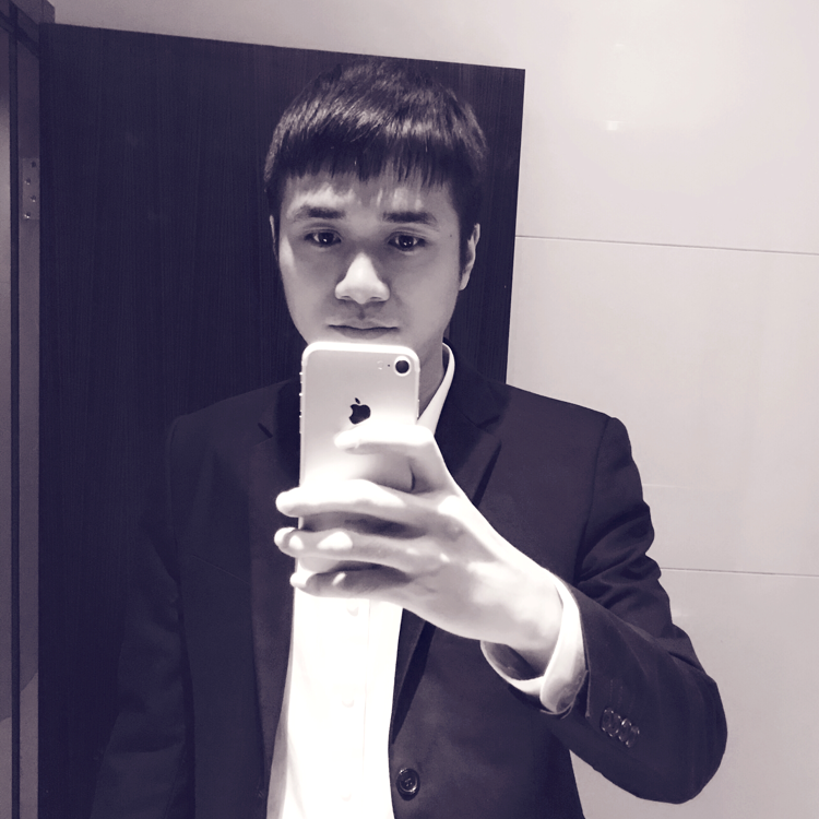 平湖隐忍的照片