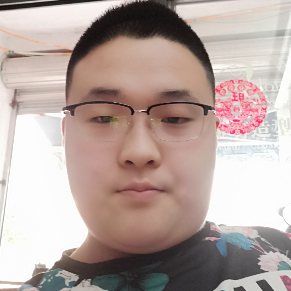 我是陈石的照片