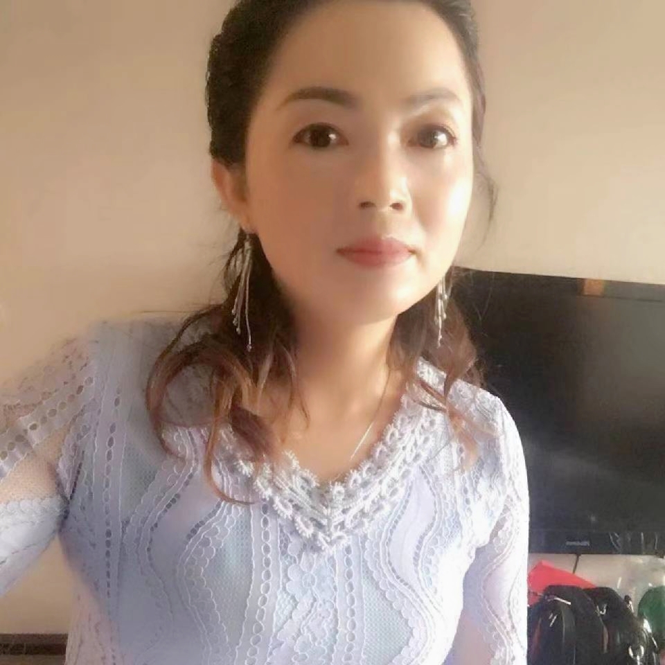 妃颜的照片