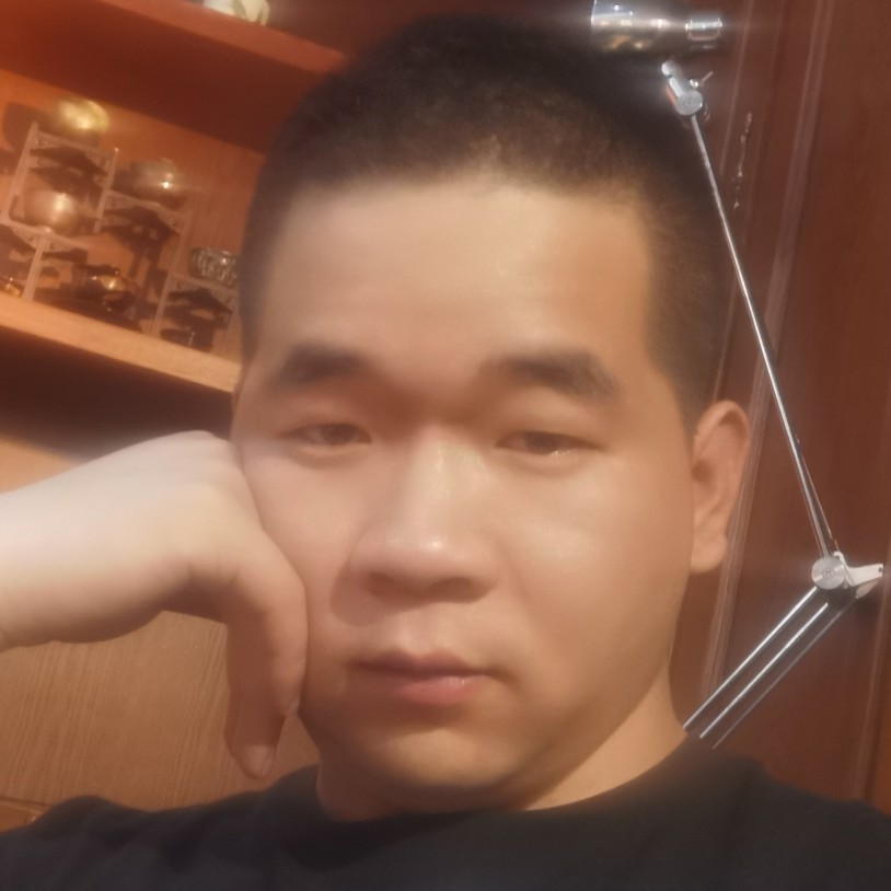 东风浩荡的照片