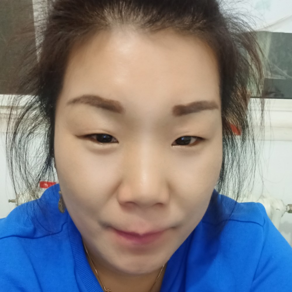 最爱的蟹子辫的照片