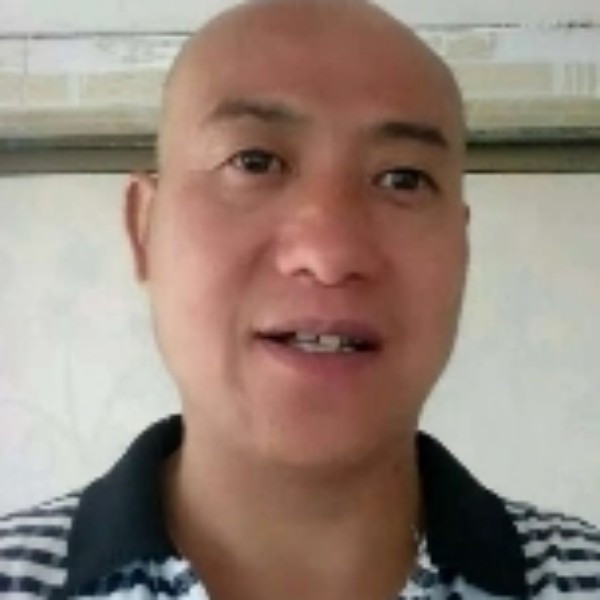 耳机甜甜的照片
