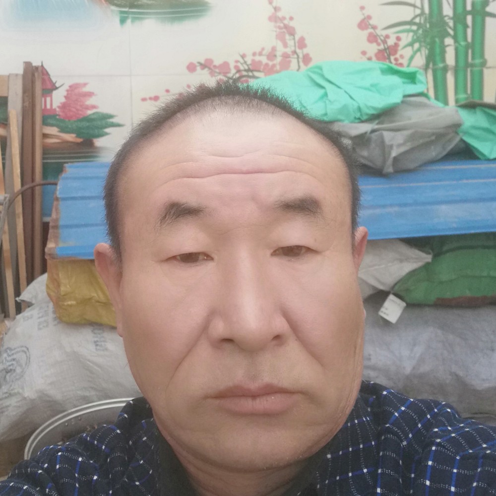 善良微笑心地善良的照片