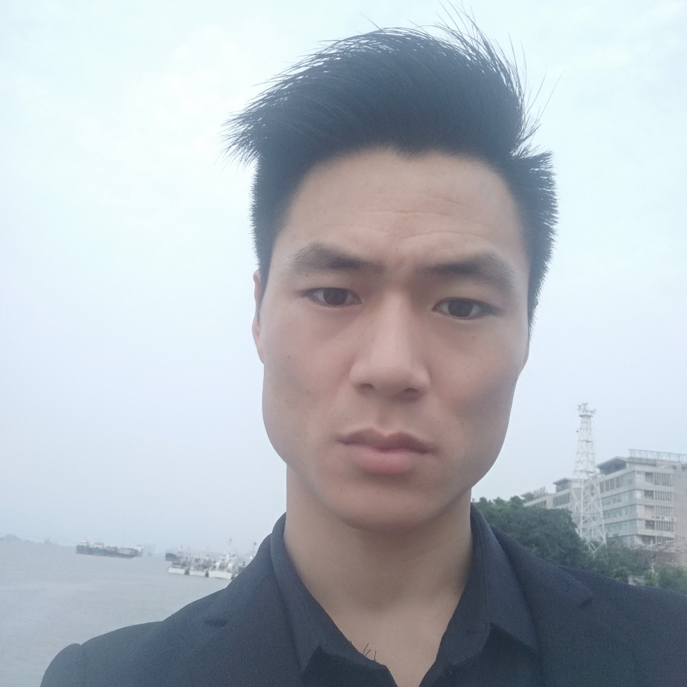花魂吃醋错落的照片