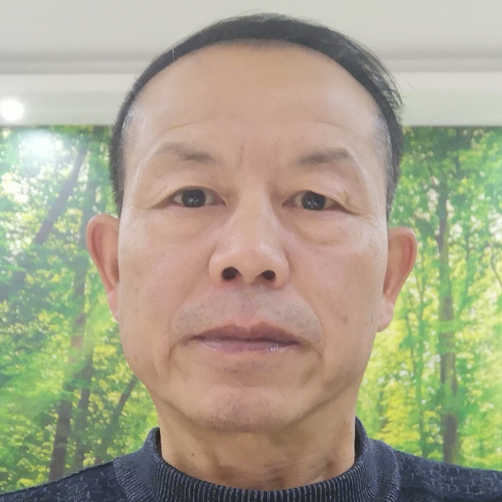 自由毛衣的照片