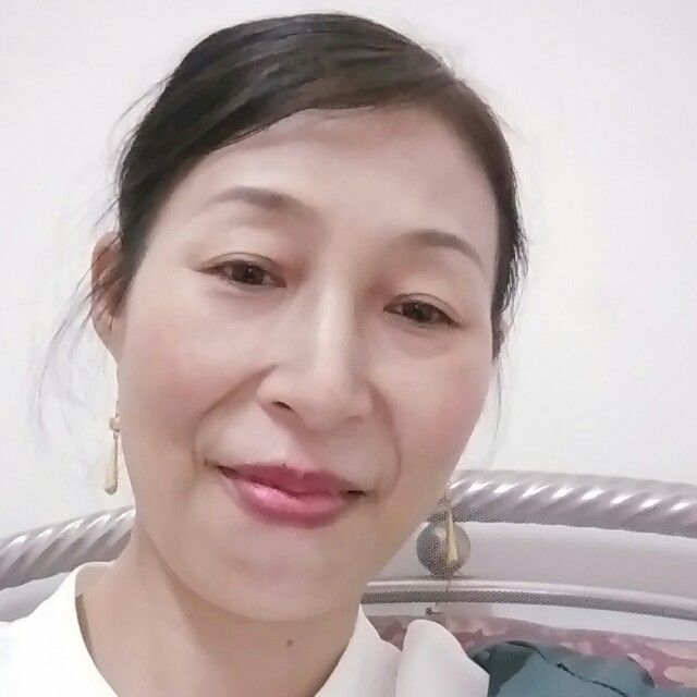 温柔蹙眉醉梦的照片