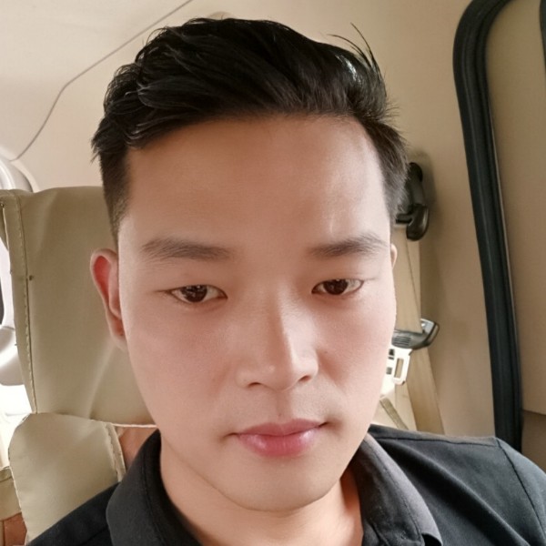 石建林的照片