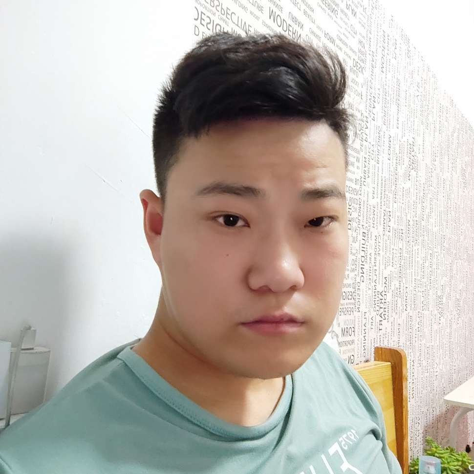 水杯闻热心的照片