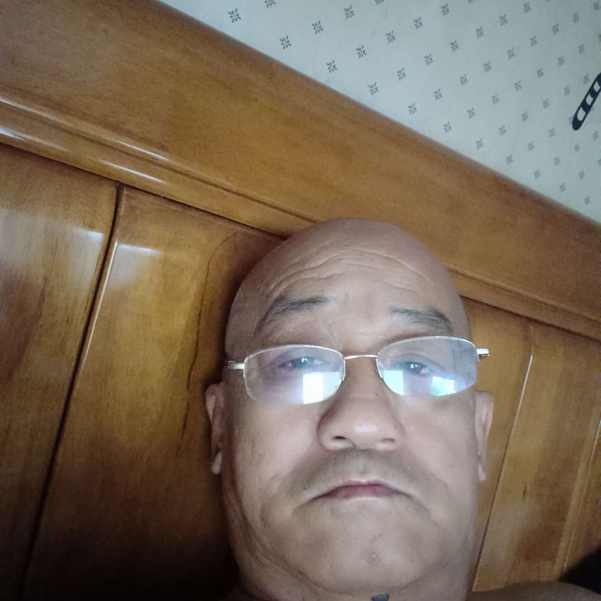外向说小兔子的照片
