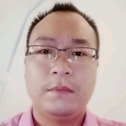 阳光正好，开心的照片