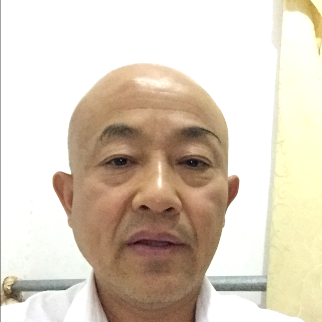 三宝书迷的照片