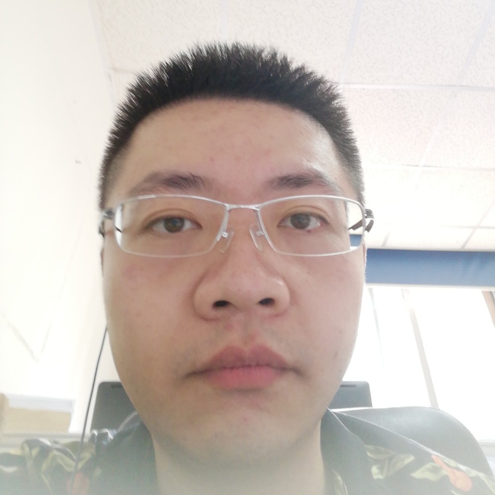 绵密滑板的照片