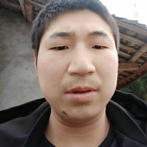 微笑的舒适的照片