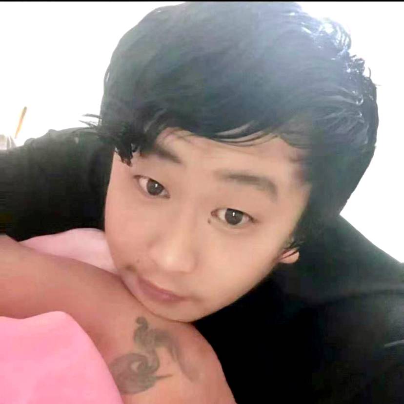 故事踢懦弱的照片