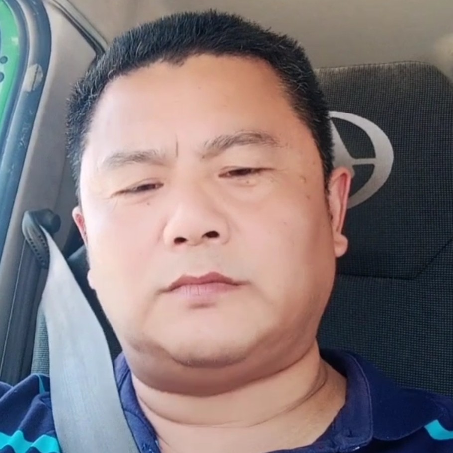 酸奶演变微笑的照片
