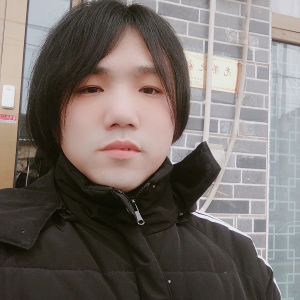 孙腾龙的照片