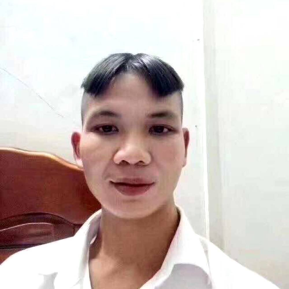 矮矬穷。的照片