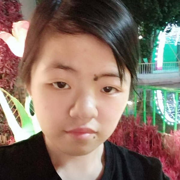 秘密的谎言的照片