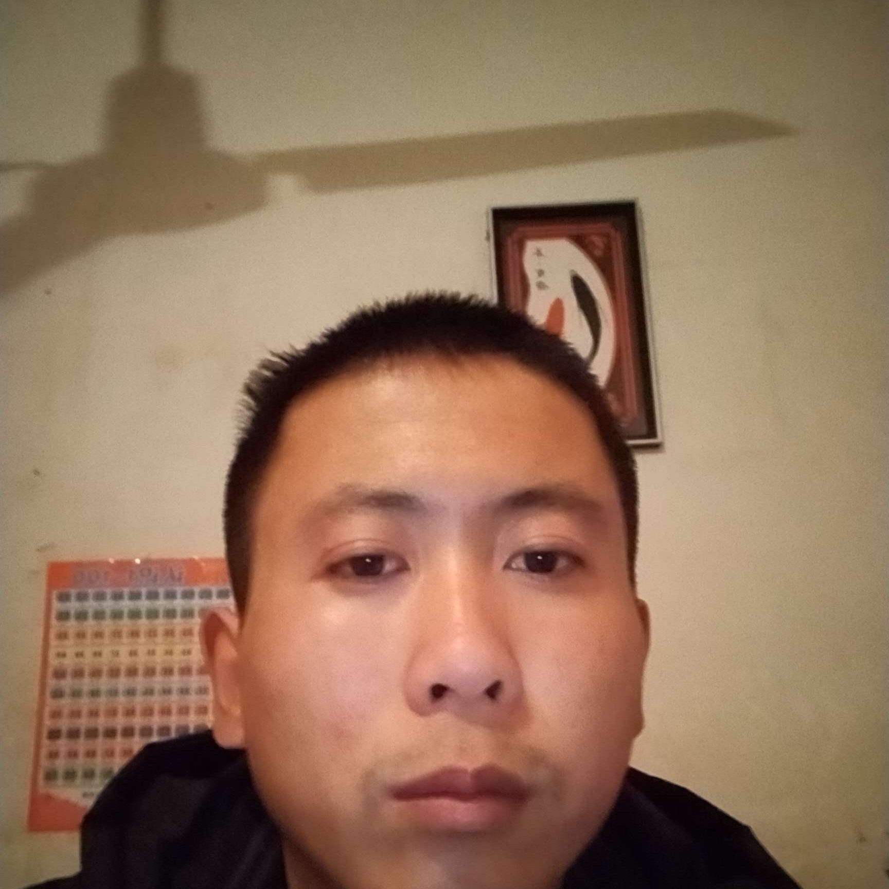 冷傲回眸万宝路的照片