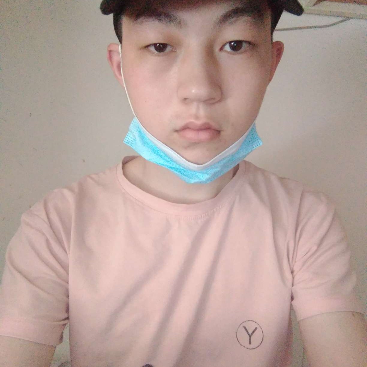 一个傻狍子的照片