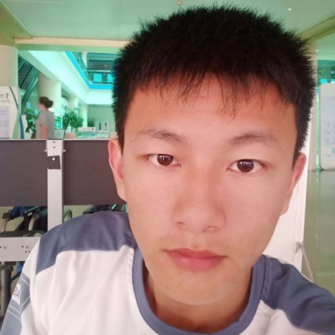 儿时de湖面的照片