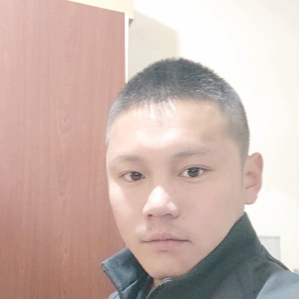 月下情缘  gao的照片