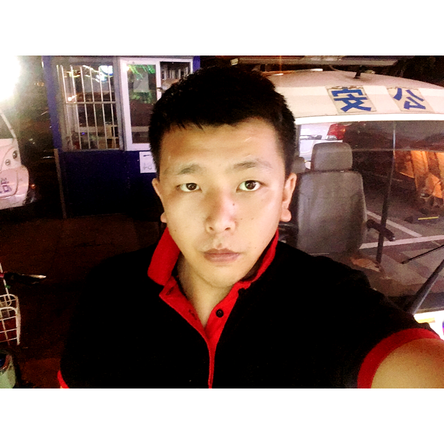 青月故辞的照片