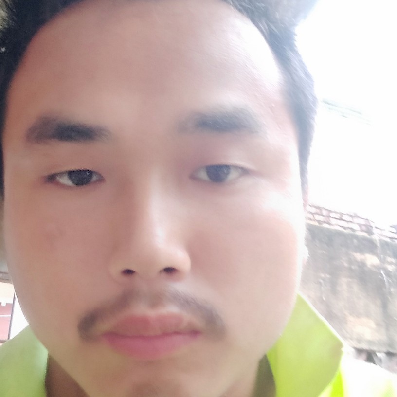 孤心回首孤單的照片