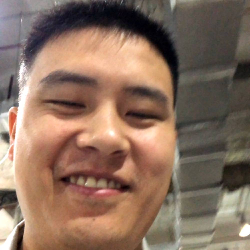 羽毛泪了体贴的照片