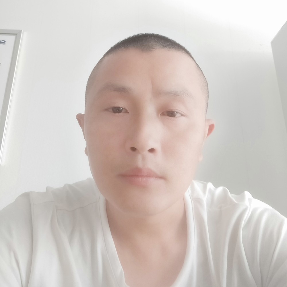 平湖笑独寂的照片