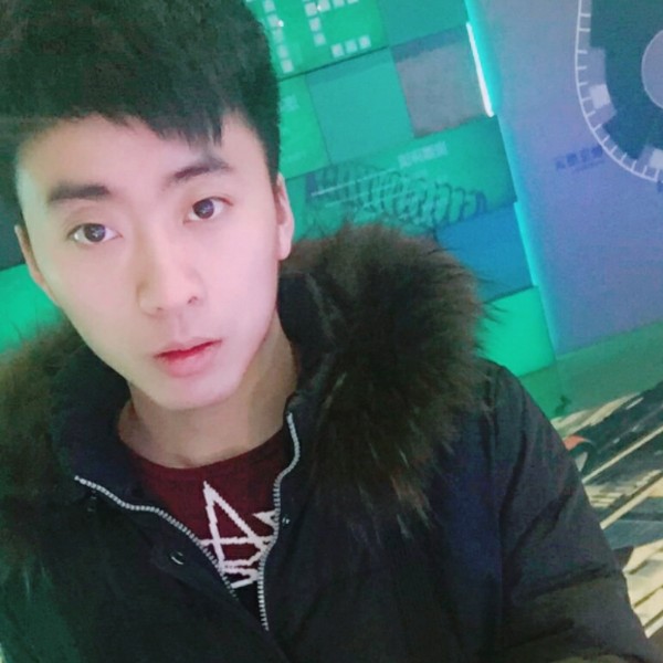 镜子吃醋缥缈的照片