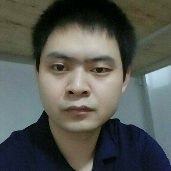 陌颜向落寞的照片