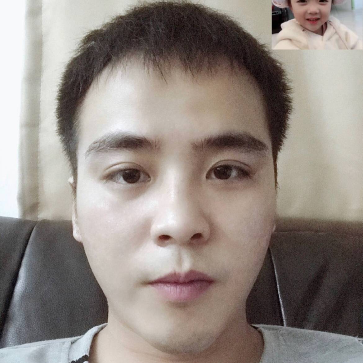 铅笔拾忆往昔岁月的照片