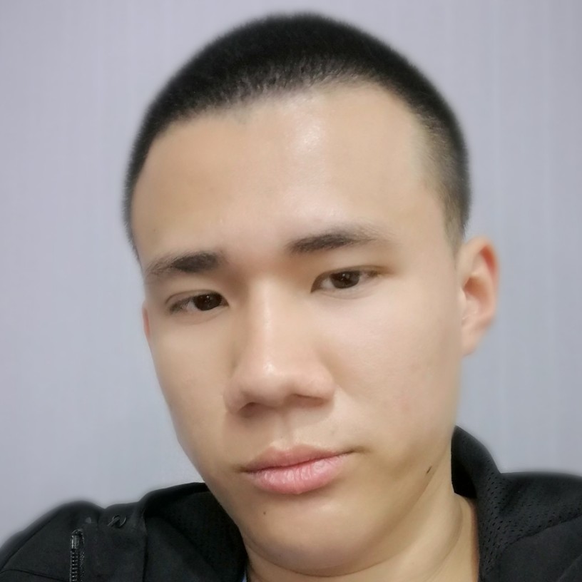 陈 亮的照片