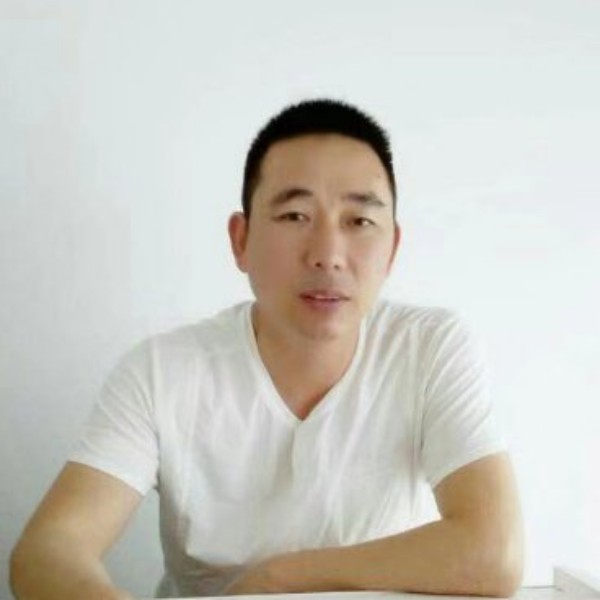 大叔还暧昧的照片