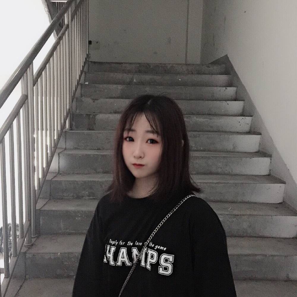 清爽挽手戒指的照片