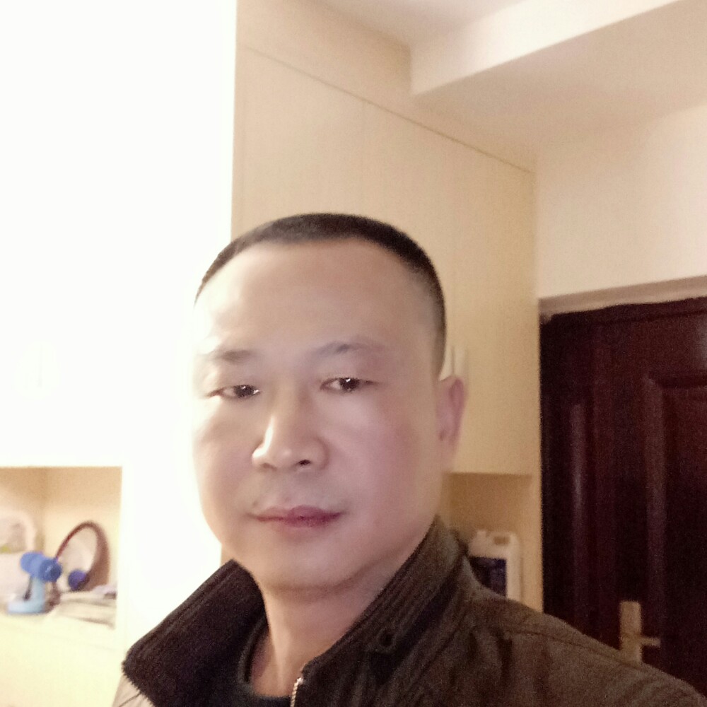傲娇草莓妈妈的照片